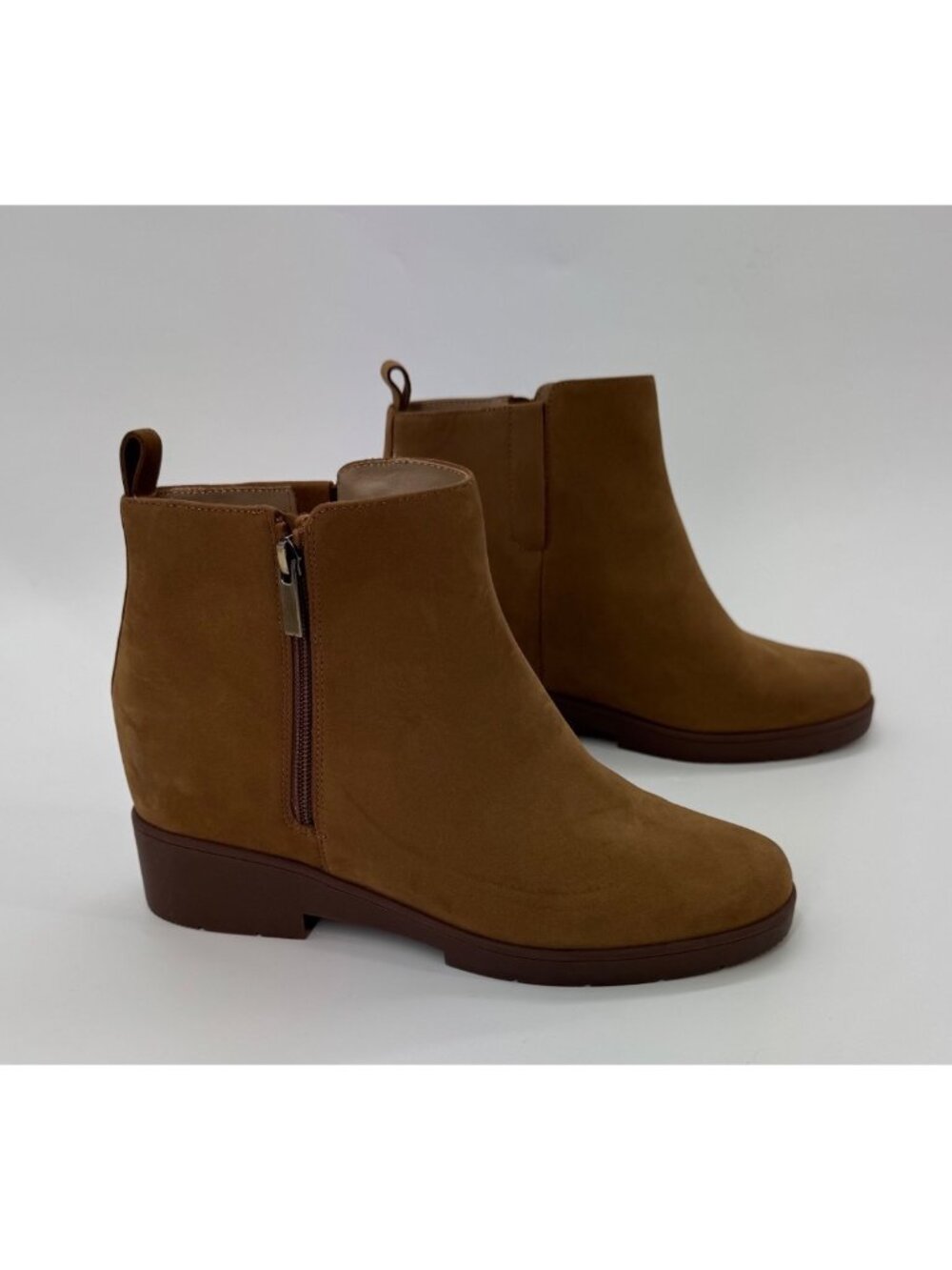Abeo Horizon Zip Womens Leather Ankle Boots Size 11Tan Suede Upper Rubber Sole S